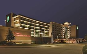 Embassy Suites by Hilton Omaha la Vista Hotel & Conference Center