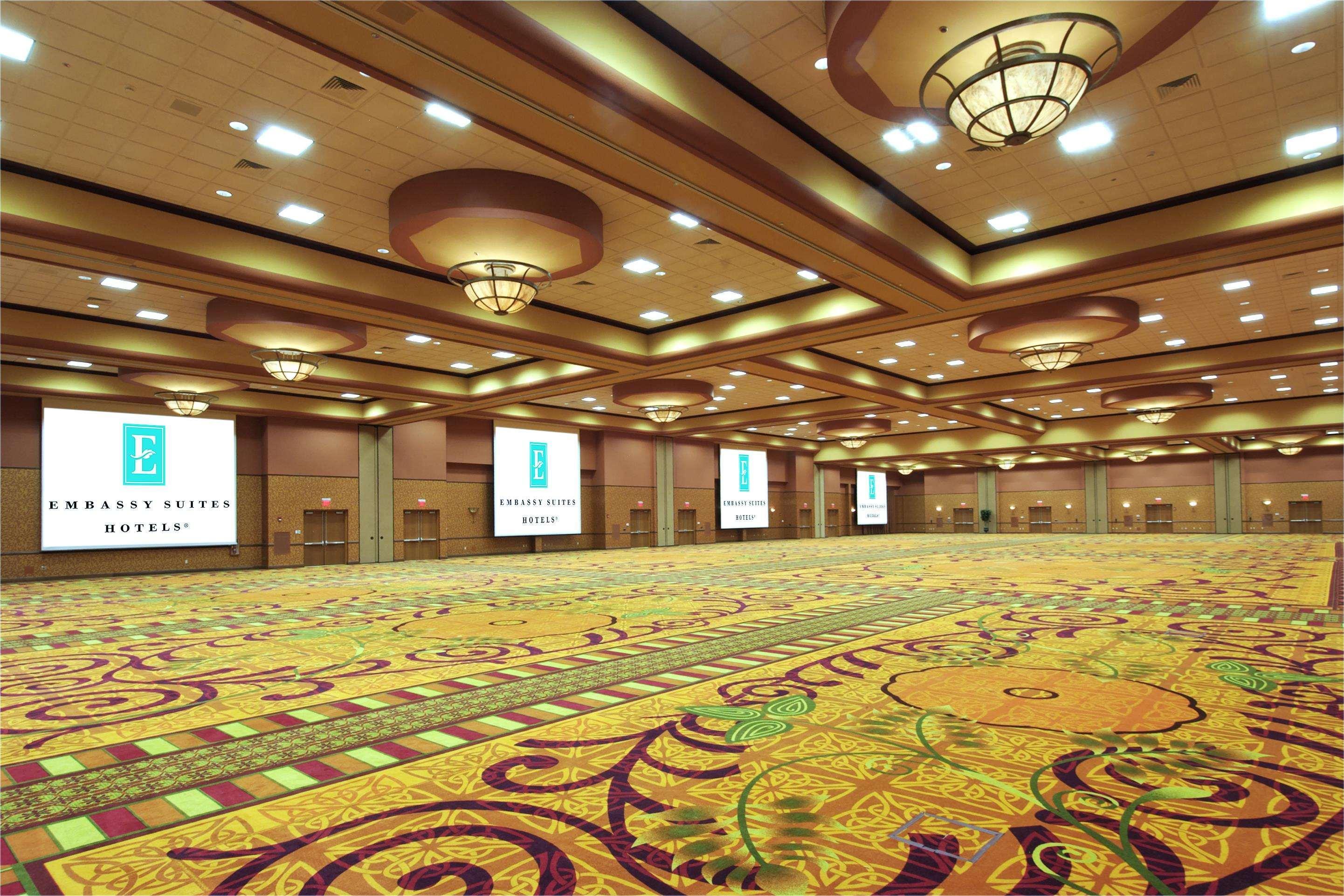 Embassy Suites Omaha- La Vista/ Hotel & Conference Center Interior photo